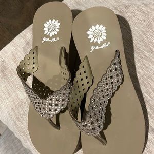 Nordstrom Rack Sandals never worn. Yellow Box